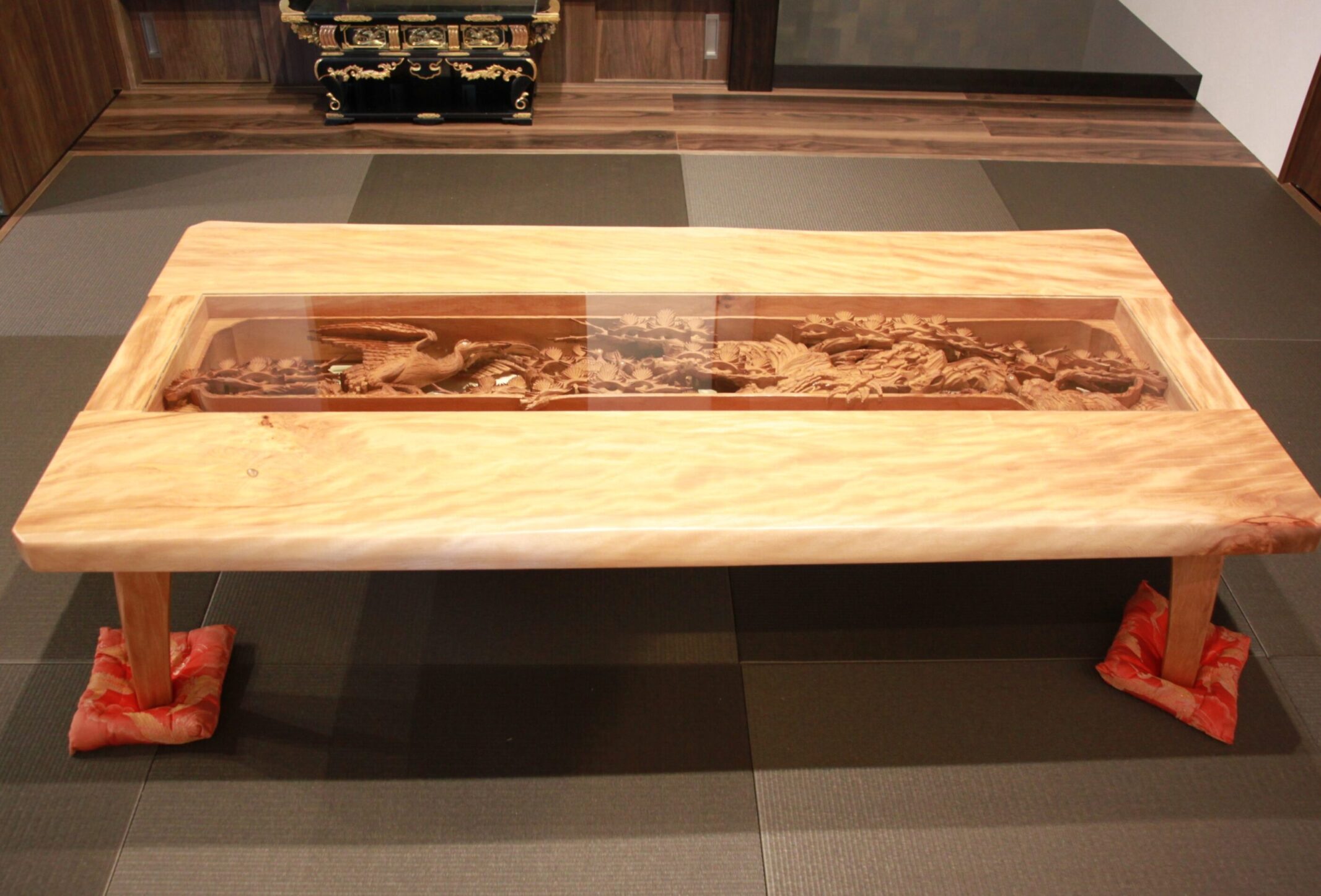 持込材(式台・欄間)を座卓にリメイク | 制作事例 | 木工房ひのかわ