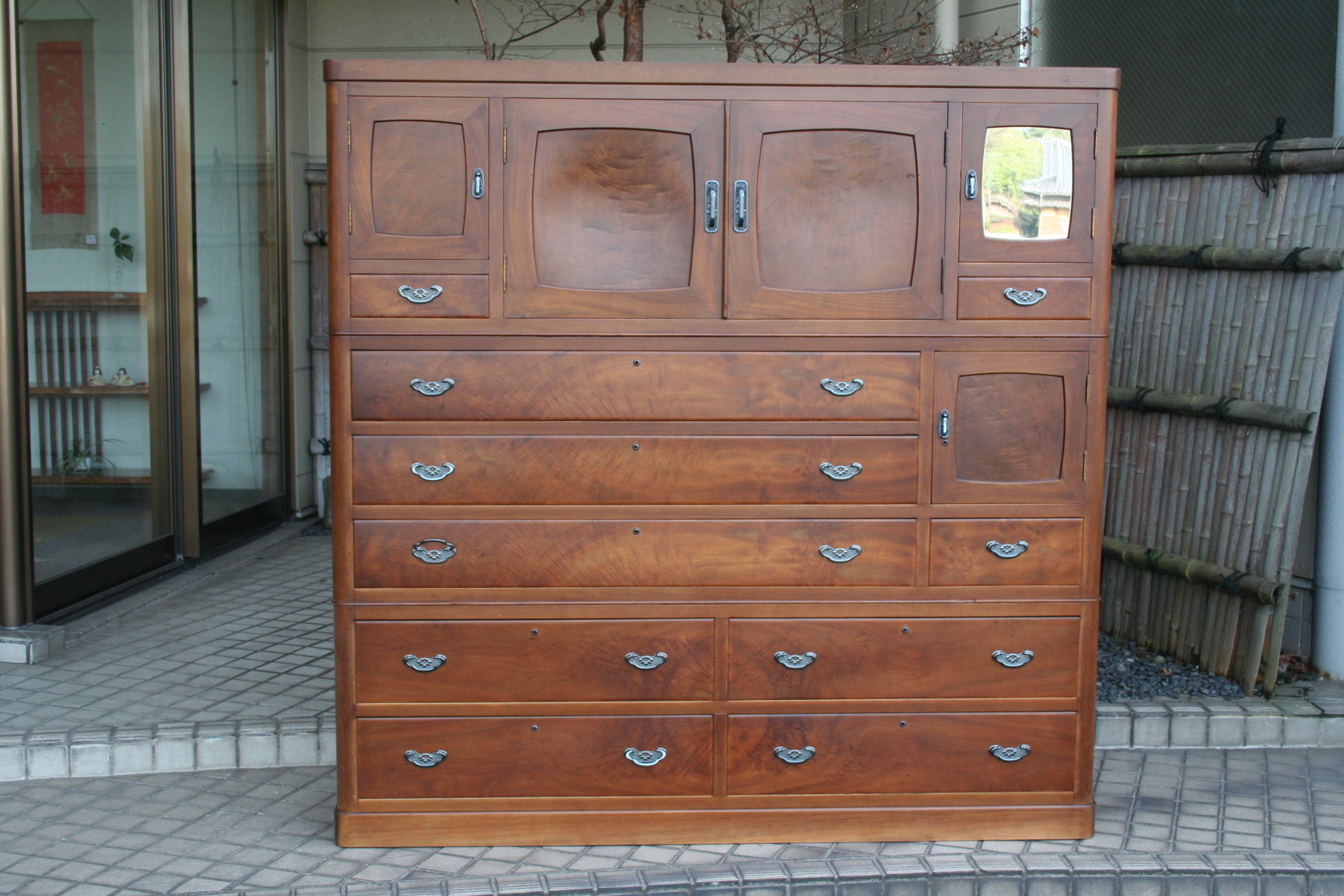 タンス　家具　栃ノ木　尾鷲　木工 1点限り】栃の木 の チェスト 伝統 の 技 が生きる 畑中木工 の