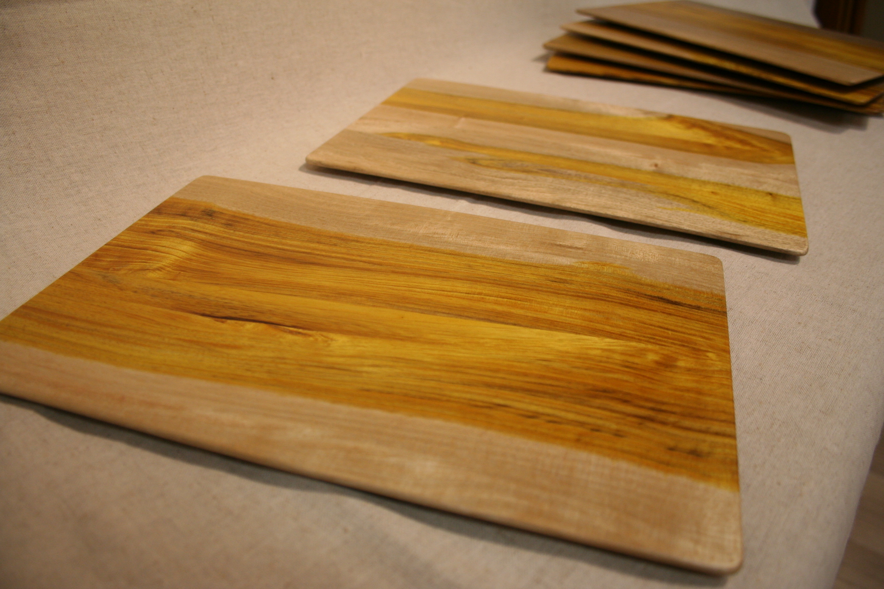 ハゼ材のトレー 制作事例 木工房ひのかわ 創作家具 注文家具 熊本の家具工房