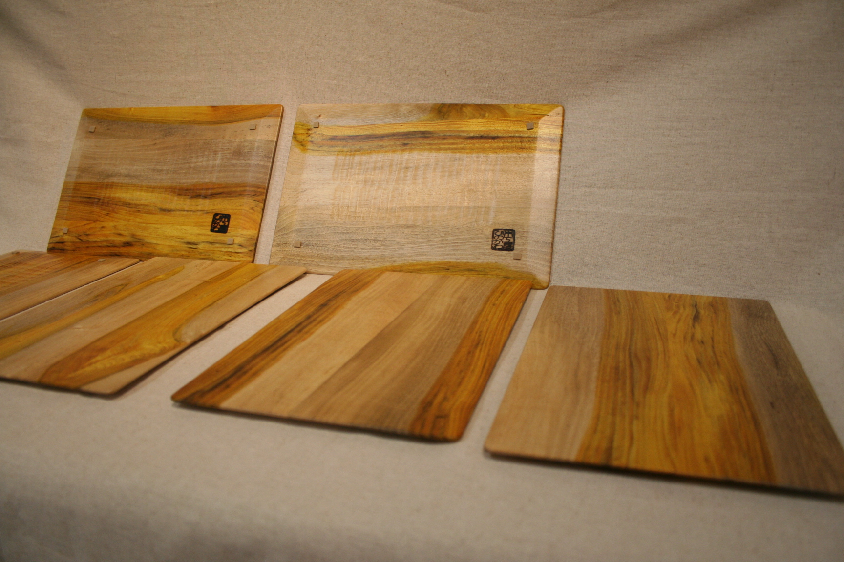 ハゼ材のトレー 制作事例 木工房ひのかわ 創作家具 注文家具 熊本の家具工房