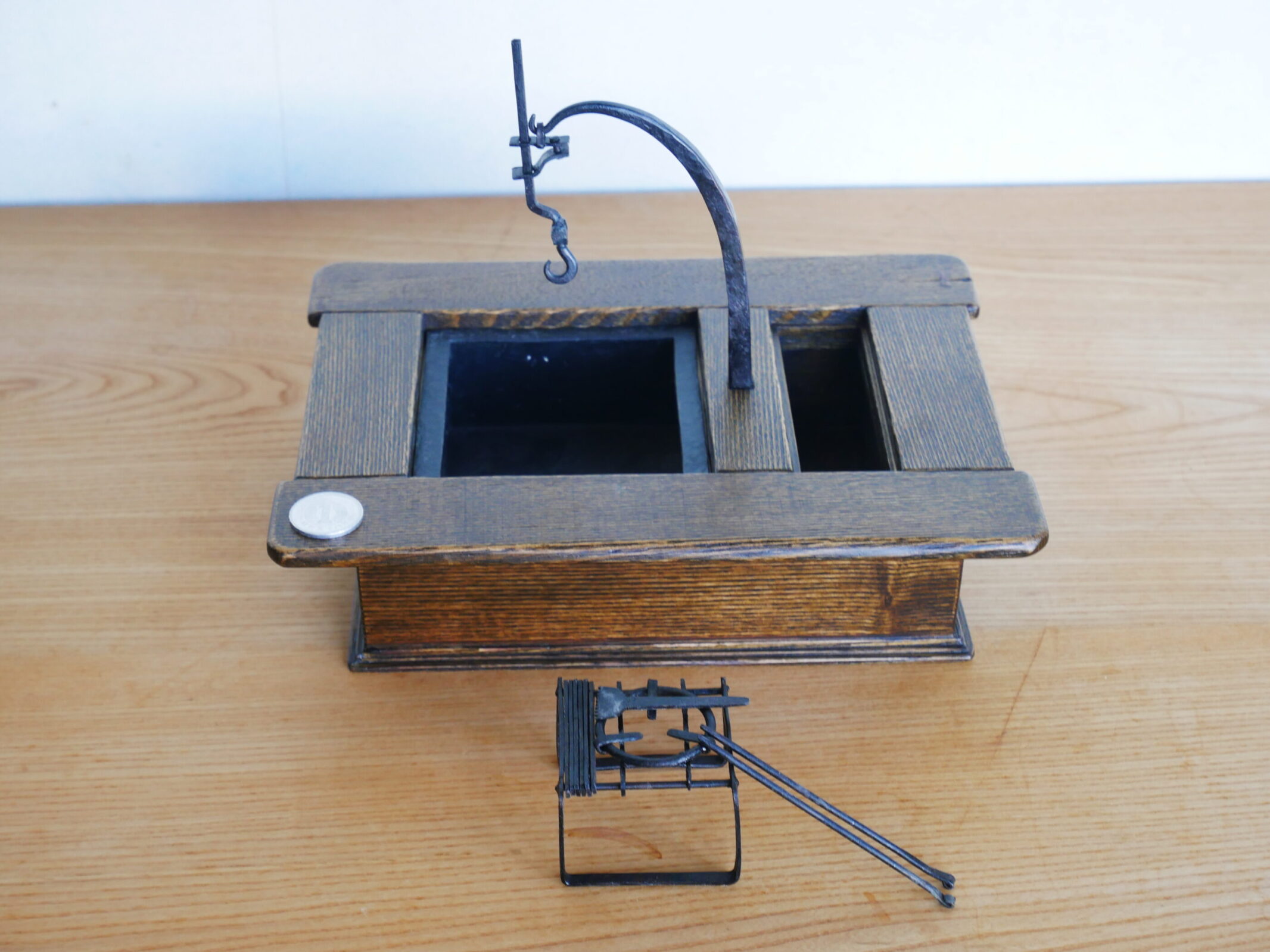 ミニチュア火鉢 五徳・自在鉤一式 | 制作事例 | 木工房ひのかわ | 創作