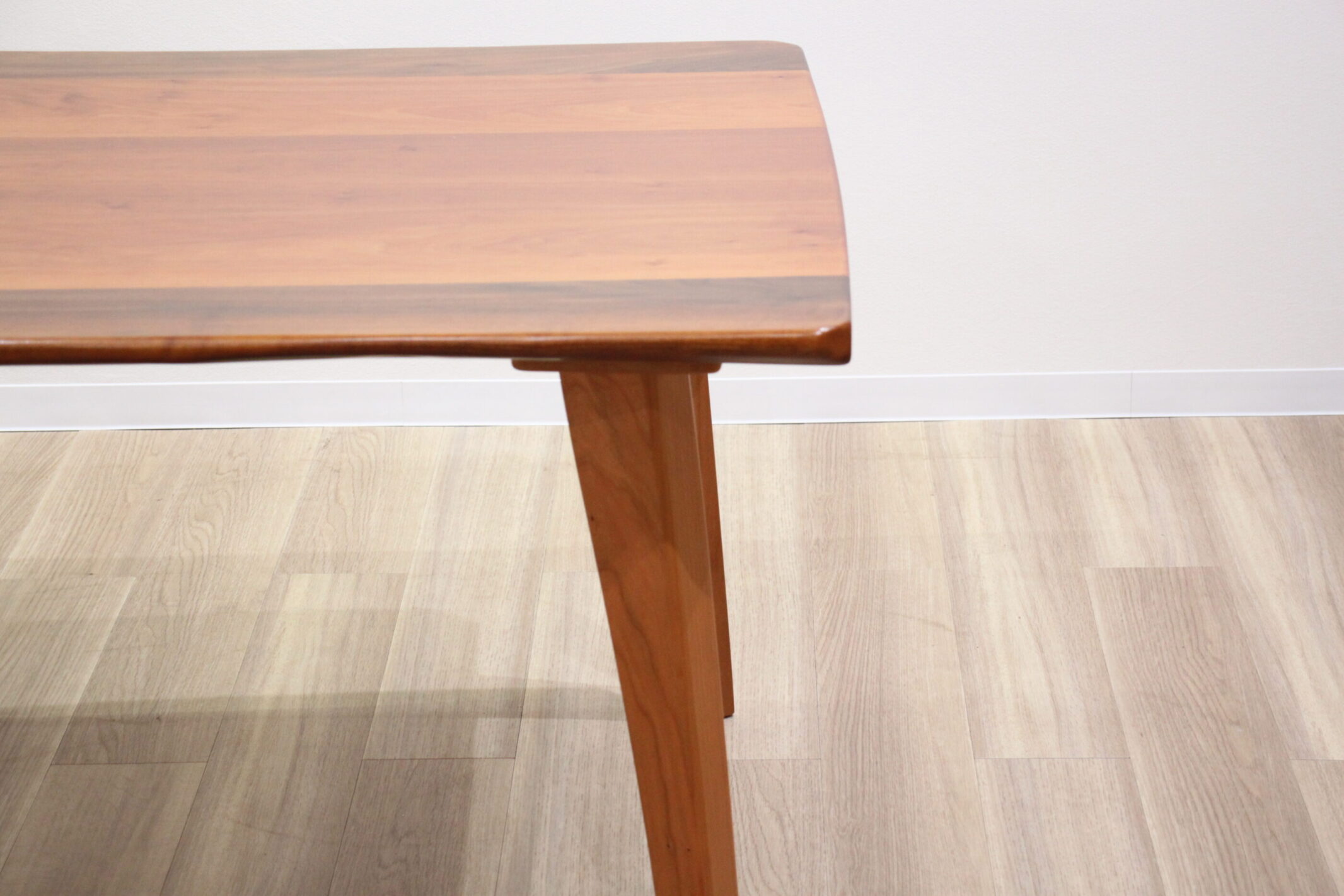 座卓リメイク→ダイニングテーブル | 制作事例 | 木工房ひのかわ